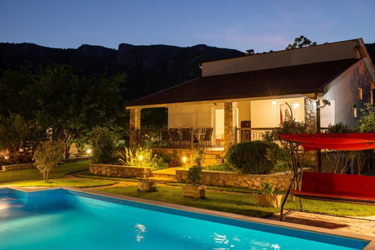 Villa Gana Buna Exterior foto